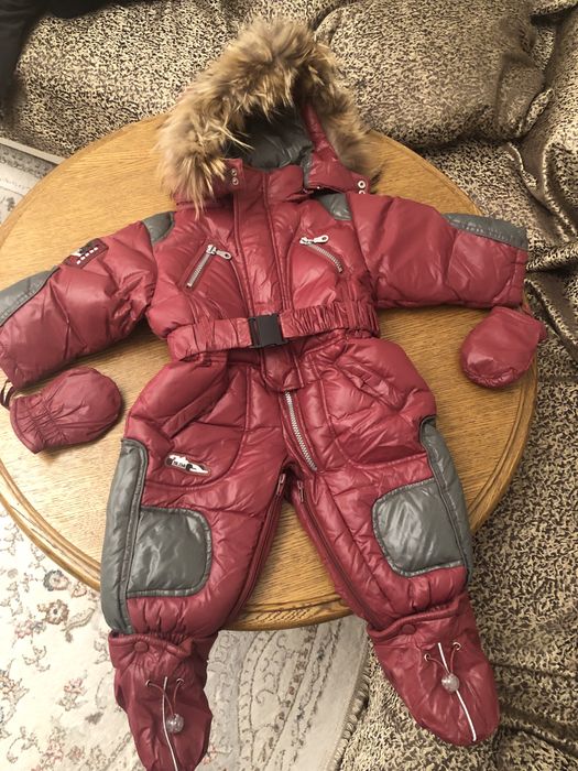 Детский пуховых комбинезон