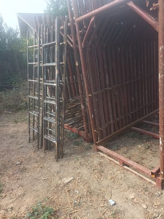 Vand schela metalica
