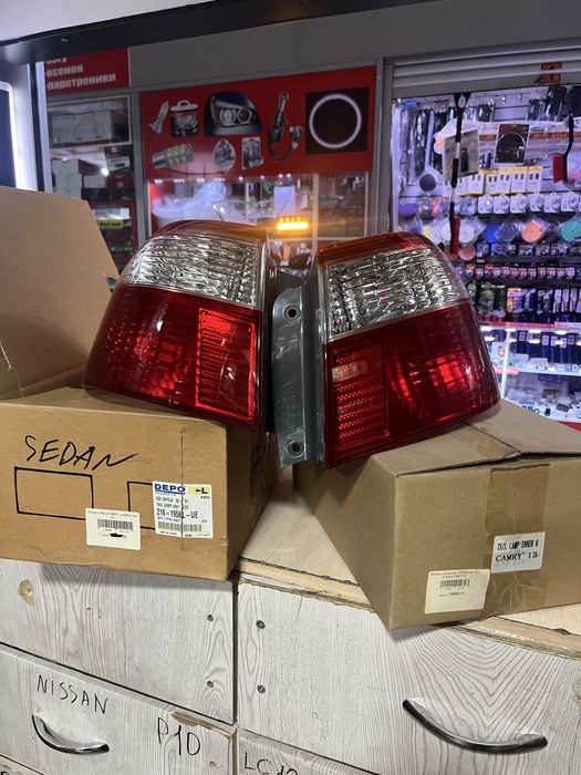 Мазда  626 задние фонари