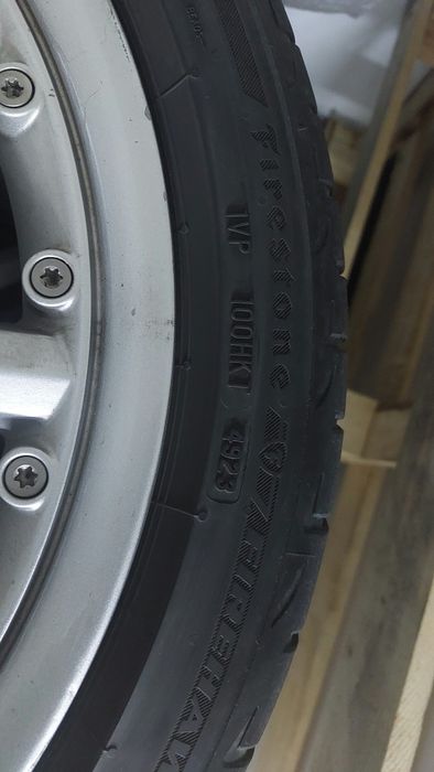 Летни гуми 225/40R18