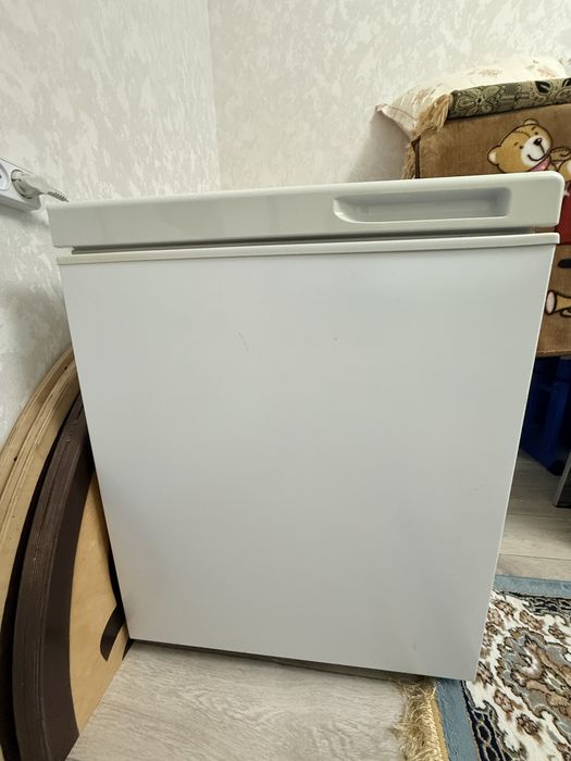 Продам морозильник Бирюса