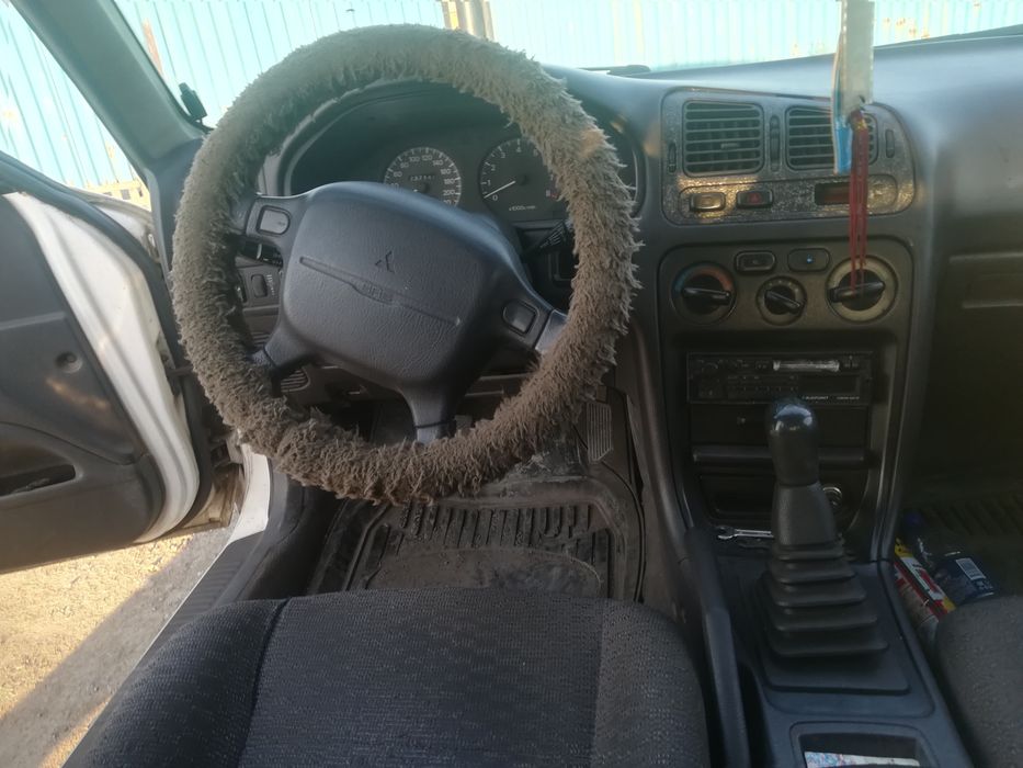 Митцубиси Галанд