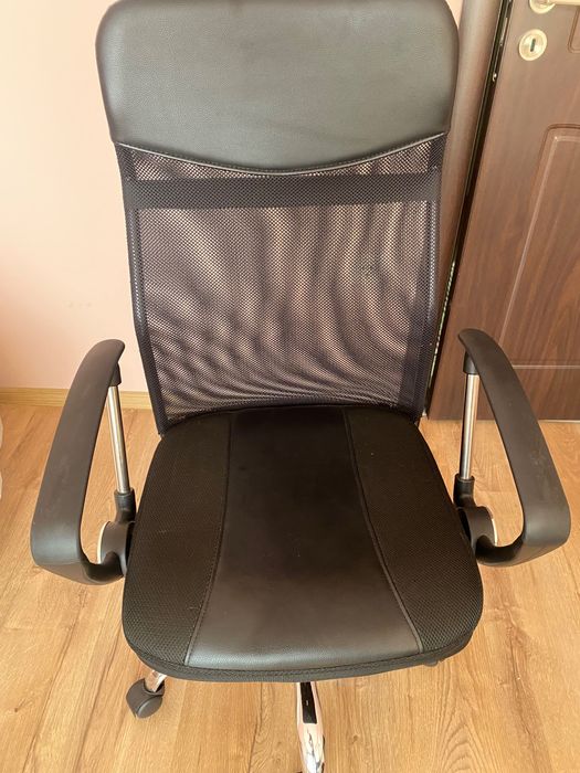 Офис Обзавеждане