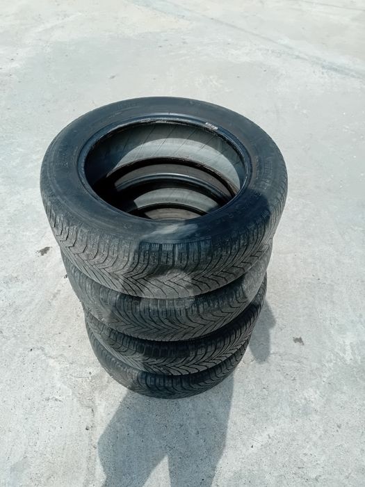 Vând cauciucuri MICHELIN all sezon