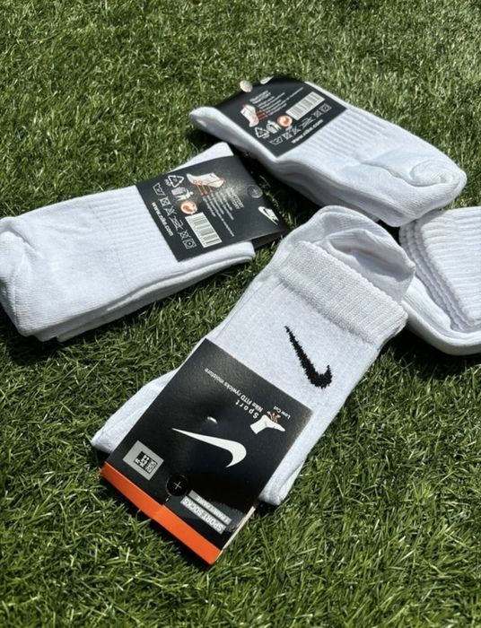 Set 6 perechi Șosete Nike la DOAR 49 LEI