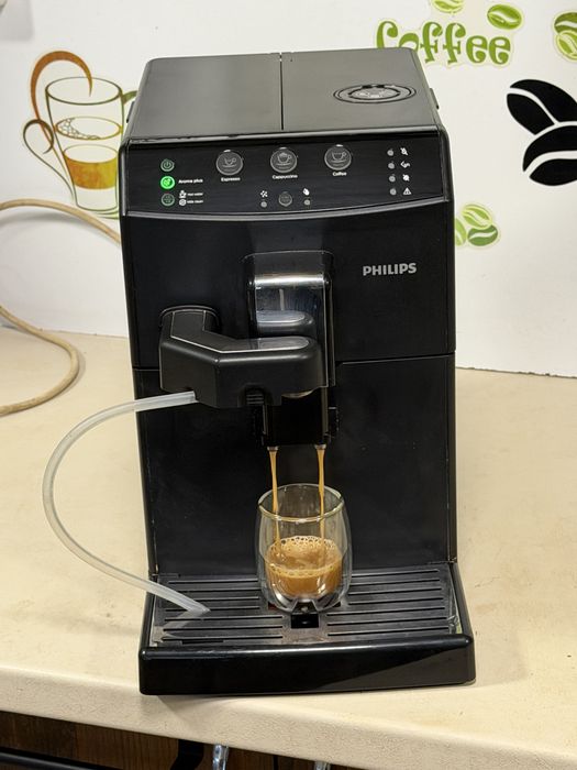 Кафемашина кафе автомат Philips cappuccino с гаранция