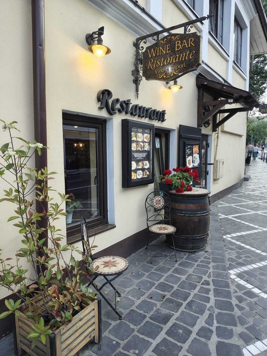 Afacere la cheie Restaurant italian de vânzare – centru Brașov | Vino