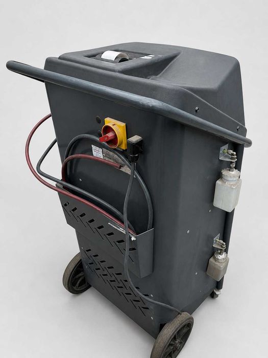 RobinAir AC500Pro – Професионална автоматична машина за автоклиматици