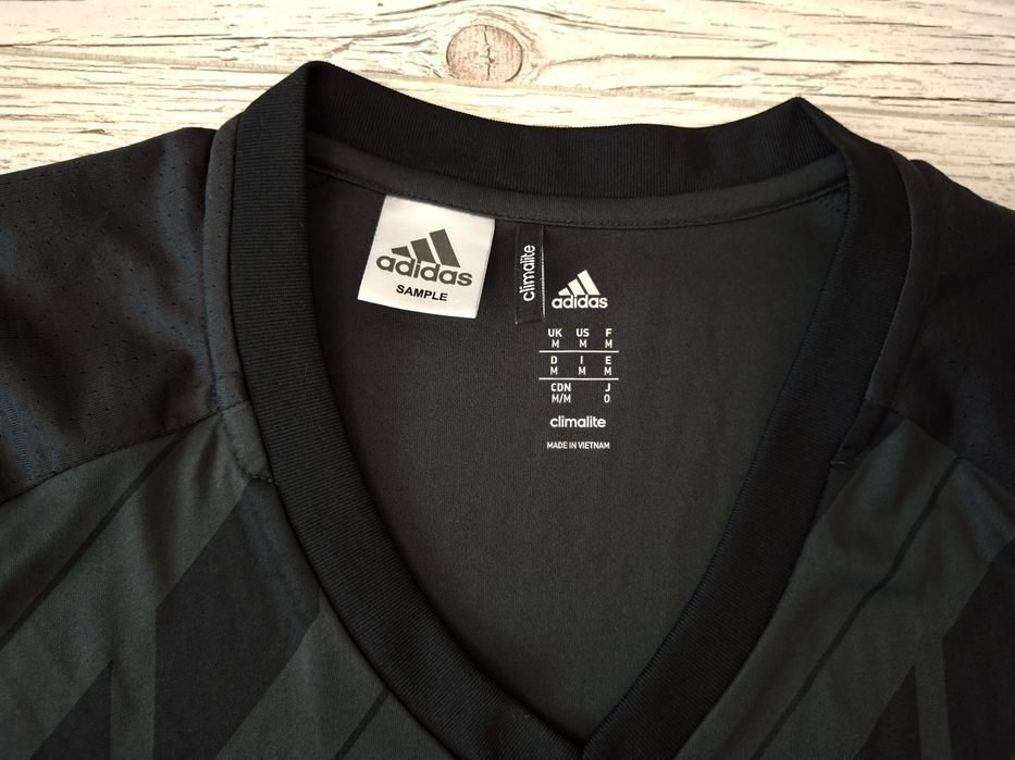 Adidas Real Madrid-Ориг.тениска Нова!!!