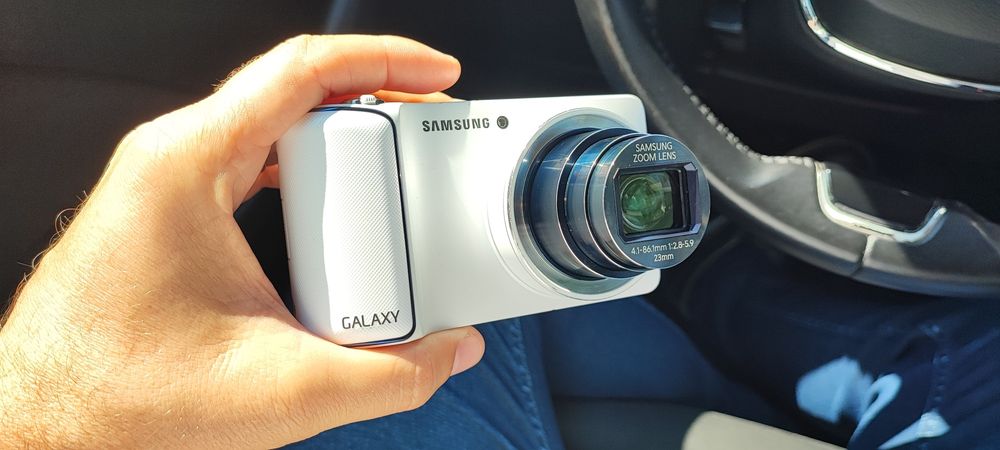 Samsung Galaxy Camera EK-GC100
