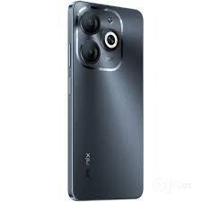Infinix smart 8  ochilmagan yengi karobka