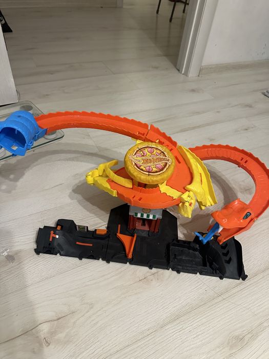 Hot wheels pizza, змея хот вилс хот вилз