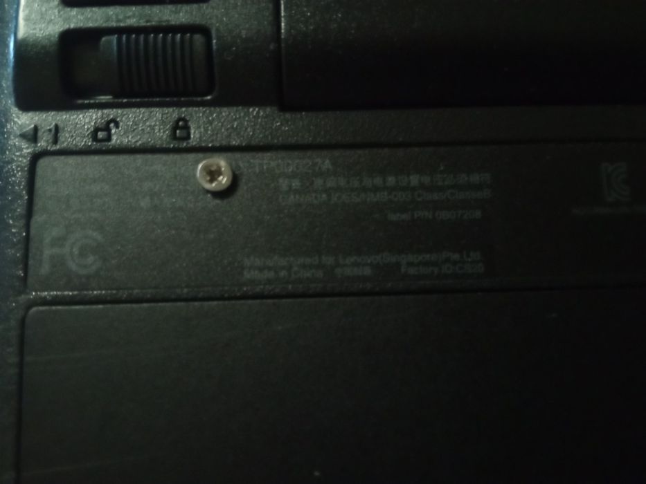 Лаптоп Lenovo ThinkPad иFujitsu lifebook S710