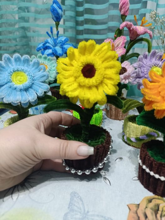 Цветы из синильной проволоки