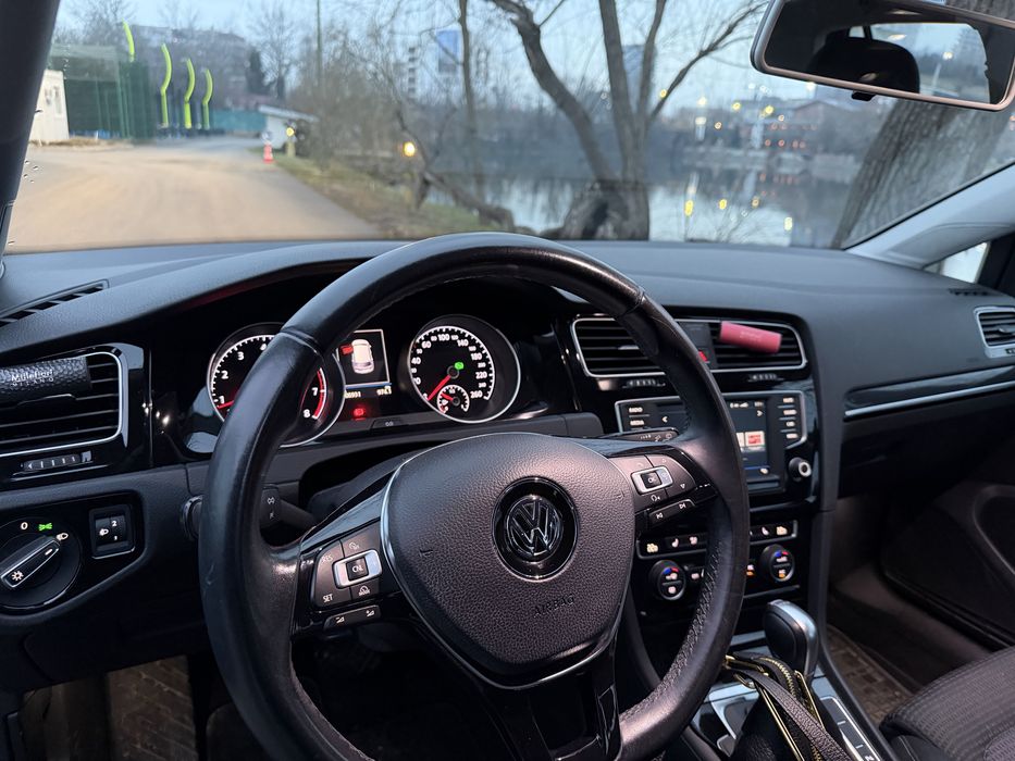 VW Golf 7 Highline 1.4 TSI DSG, 125 CP / 92 KW / 2016/ Cutie automata