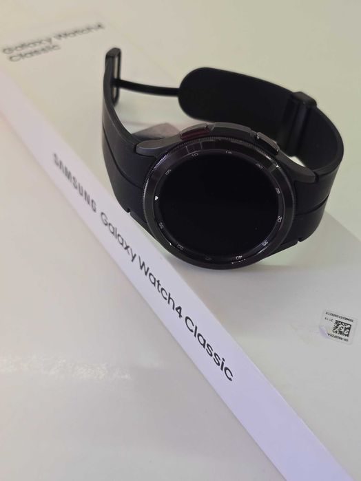 Samsung Galaxy Watch 4 Classic SM-R895F 46 mm LTE (черен)