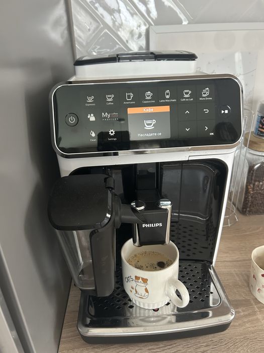 Phillips LatteGo EP4343/51 15 Bar 1500 W