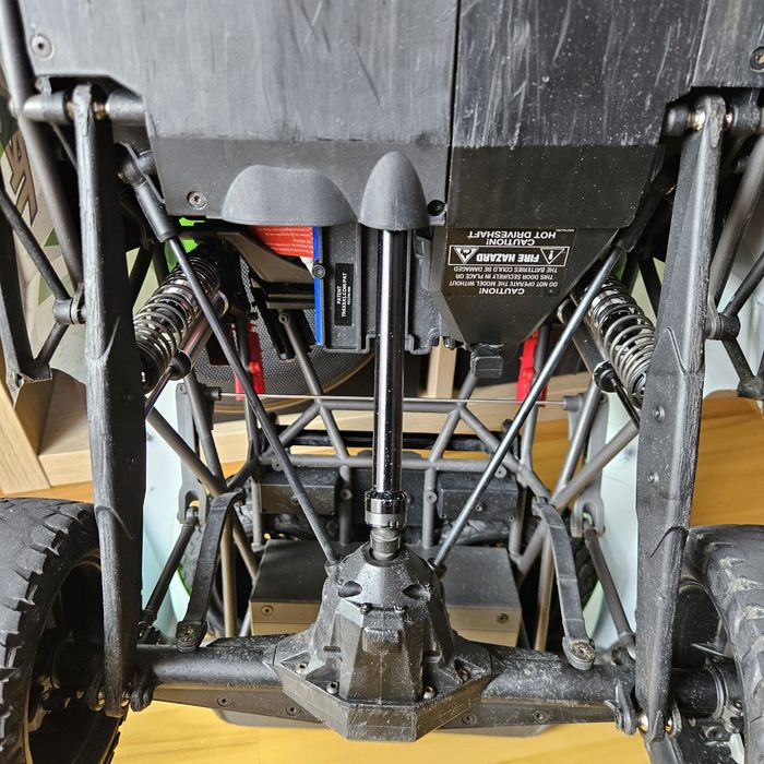 Traxxas UDR 4×4 VXL 1/7