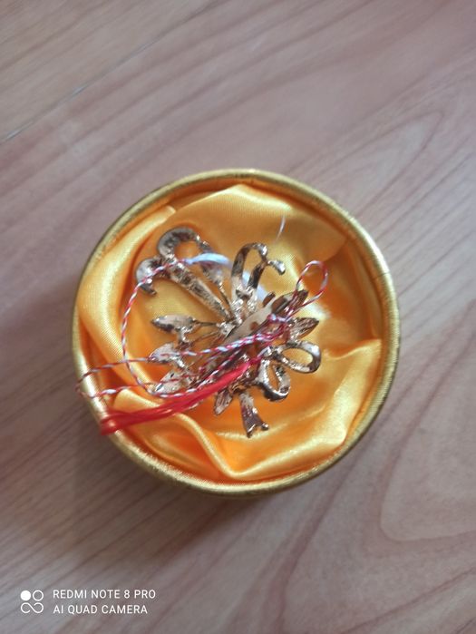 2 buc. Brosa martisor