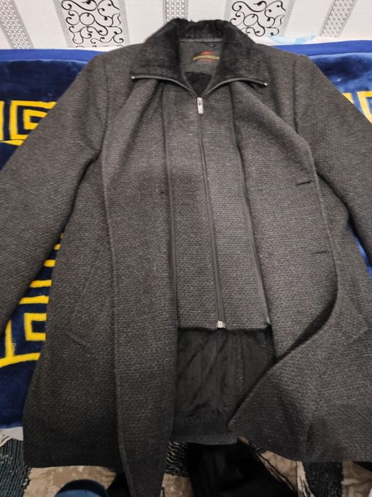 Palto turkiyaniki yep yengi ichi meh yoqasiyam olinadi