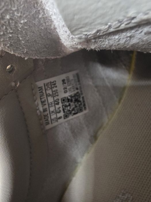 Маратонки Adidas светлосиви