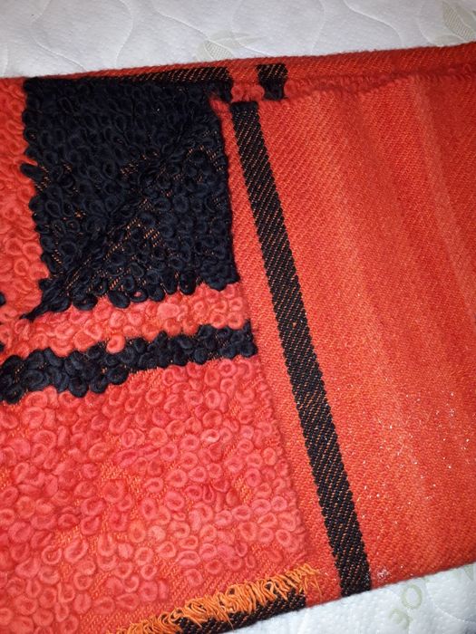 Домашно тъкани  вълнени одеала и юргани