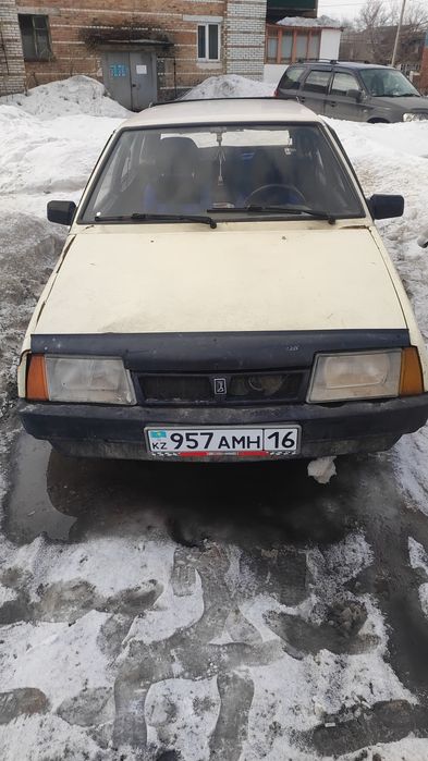 Продам ваз 2109 срочно