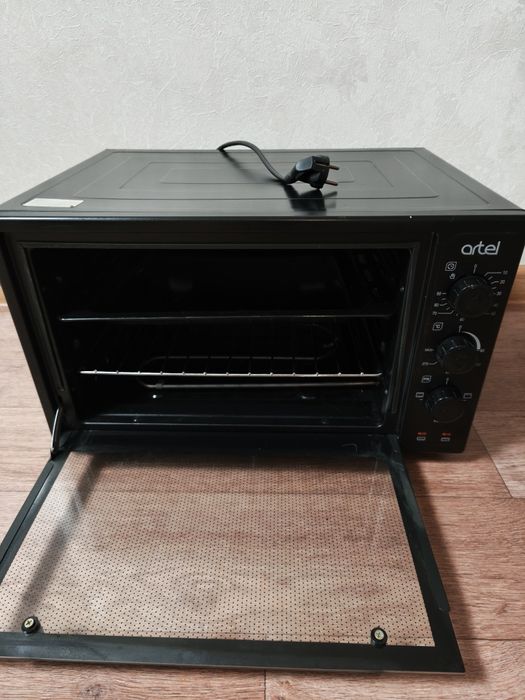 Электродуховка настольная