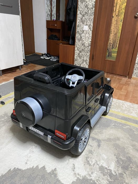 Продам детскую машинку