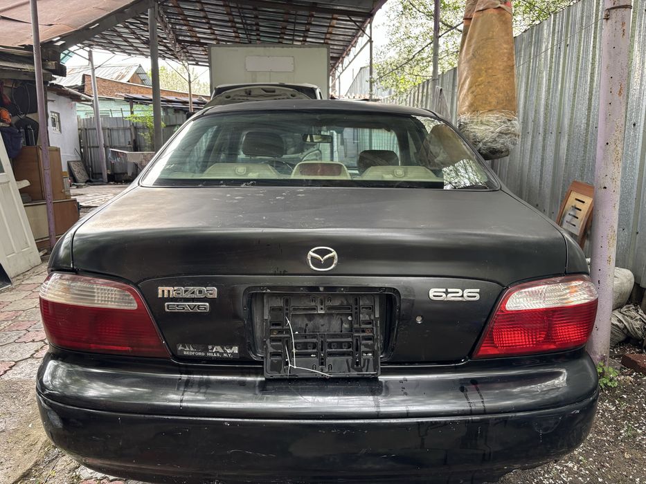 Mazda 626.
