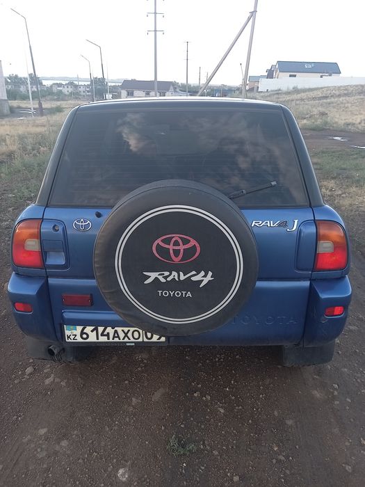 Продаю toyta RAV 4