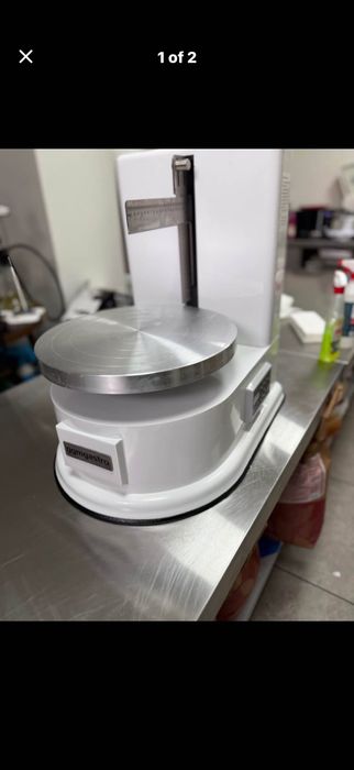 Машина за измазване на Торти