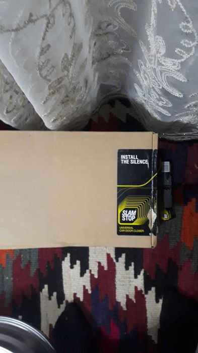 Автомашина эшиклари учун унверсалний янги Доводчик сотилади комплект