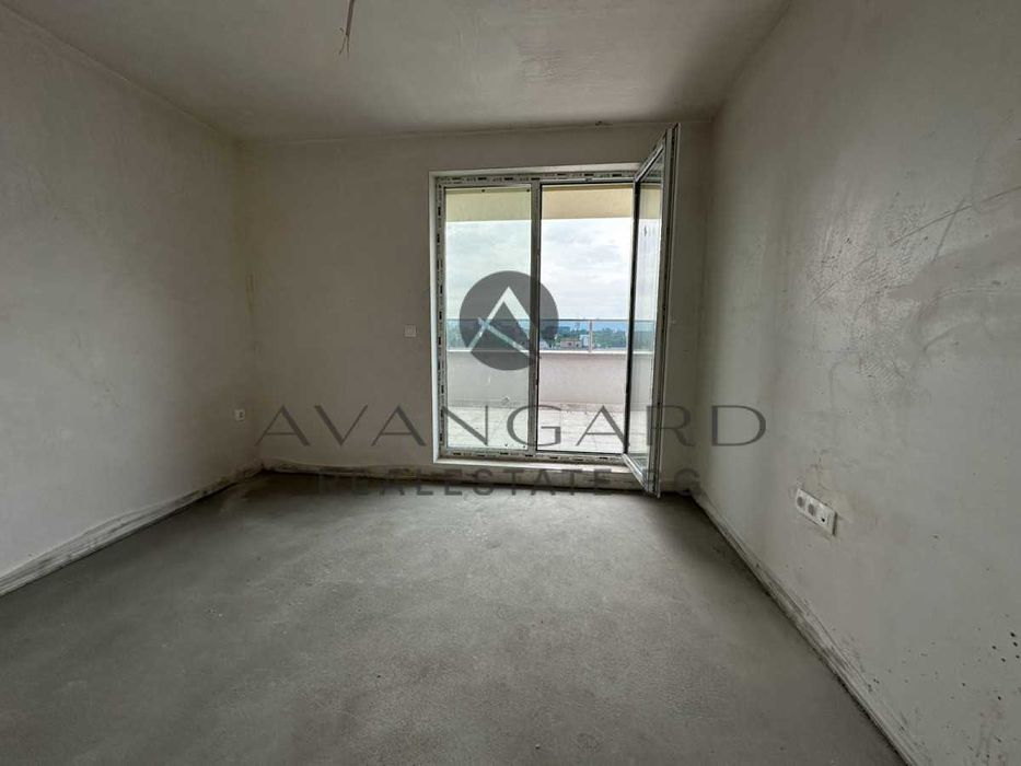 оф.22182 Тристаен пред АКТ 16/ Парк Лаута