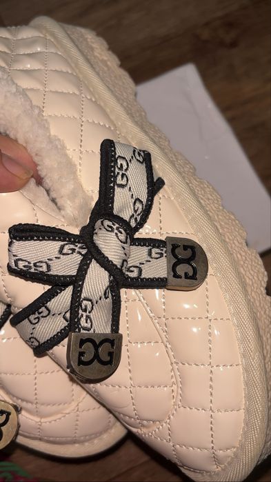 Продам Лоферы женские