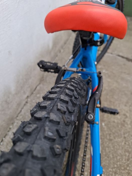 Bicicleta Cube copii fete/baieti 7-13 ani  roti 24