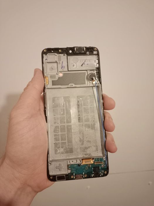 Оригинал модульный  экран самсунг а  22