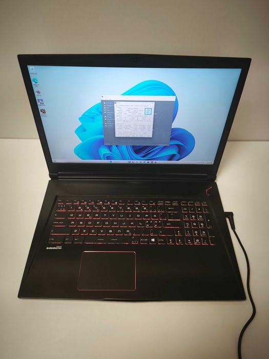 Laptop 17.3" MSI i7 6700hq 16gb gtx 1060 6gb ssd 256gb GS73VR 7RF