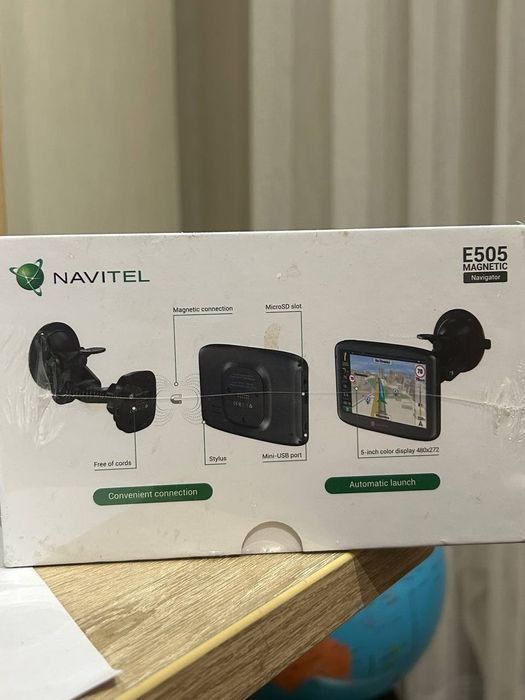 Спутниковый оффлайн навигатор Navitel E505