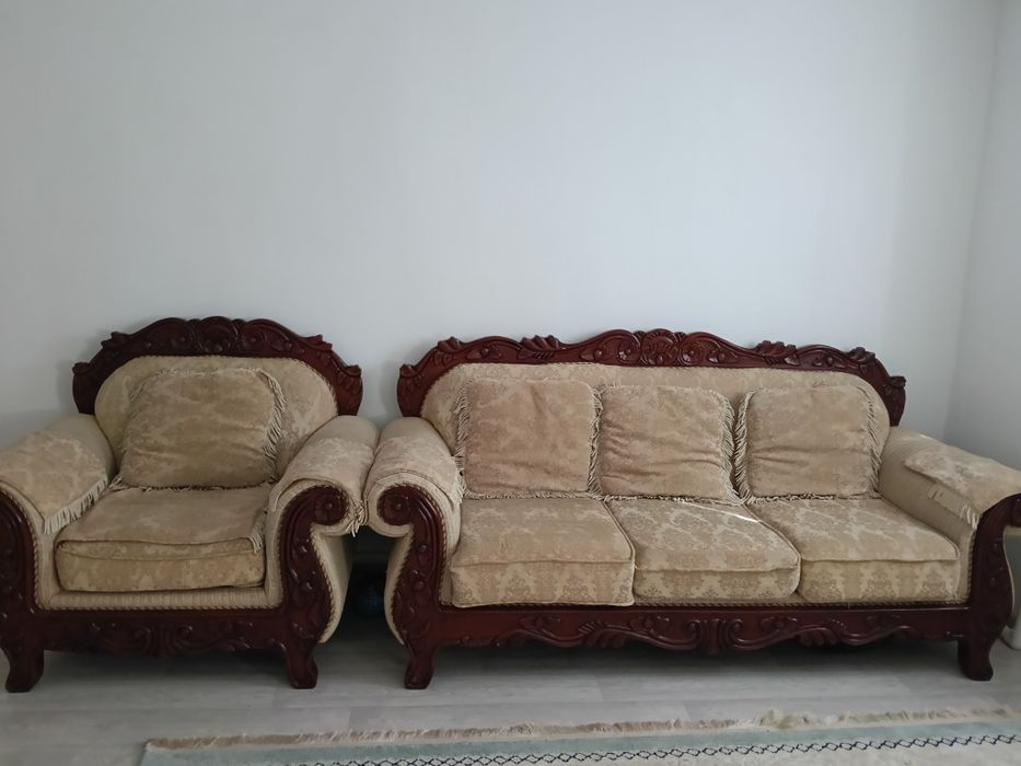 Продам диван мягкий