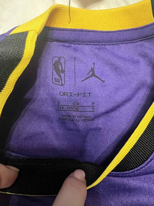 Детски потник NIke Топ качество 140/150 размер.