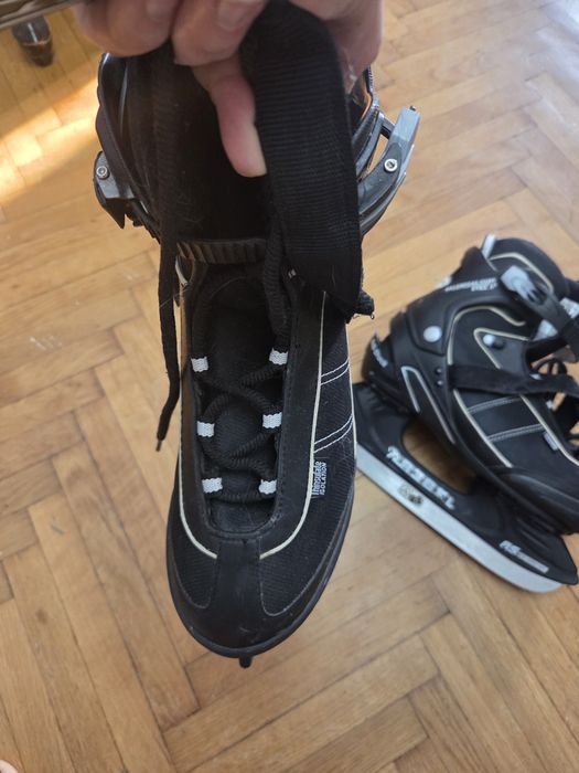 Patine gheață Rebel