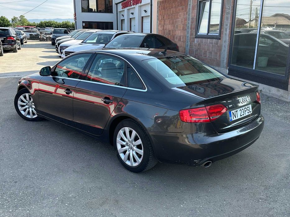 Audi A4 B8 2,7 tdi 2009 extra full accept variante !