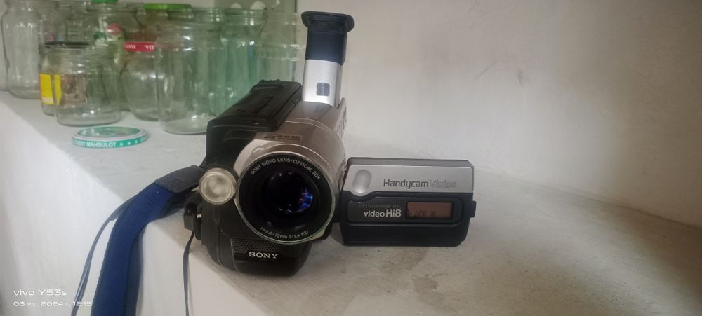 Видео камера SONY