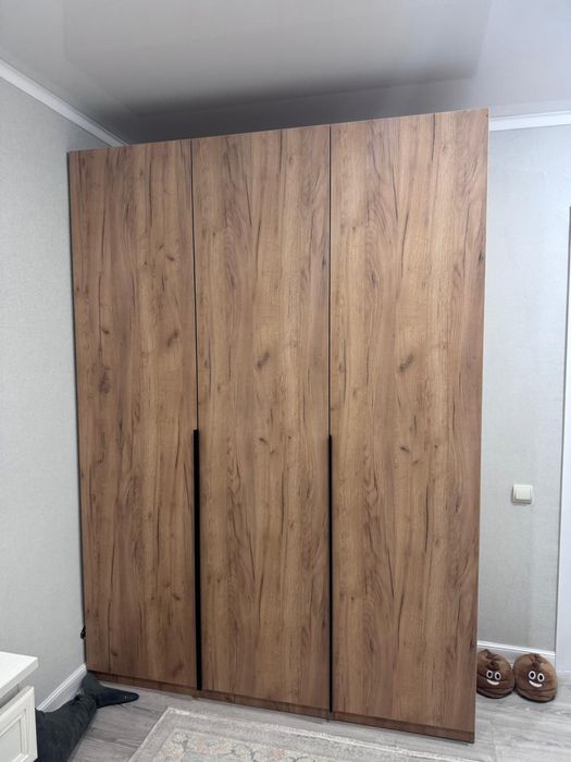 Шкаф для спальний