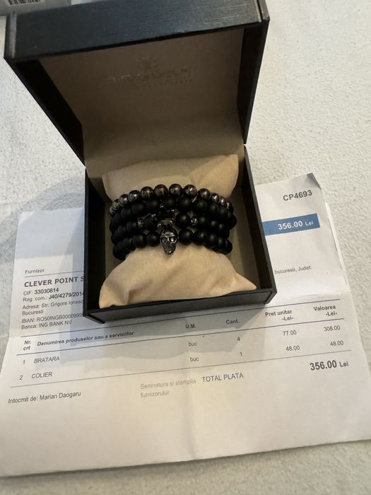 Vând set brățări Brooks