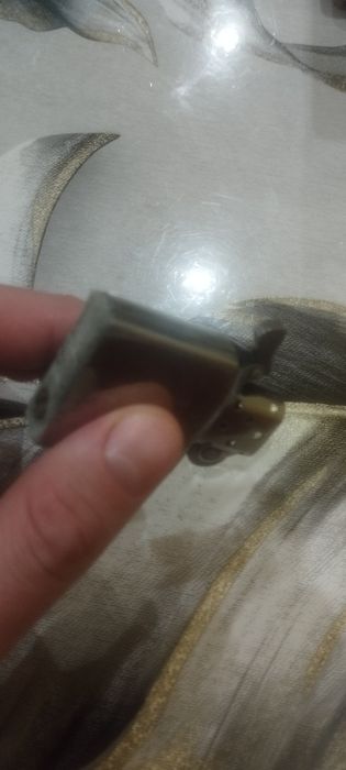 Зажигалка бензиновая zippo