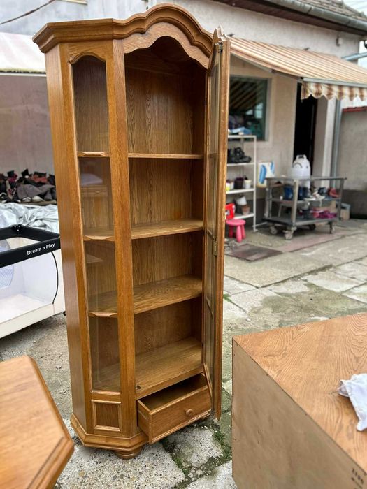 Dulap Vitrina pentru sufragerie