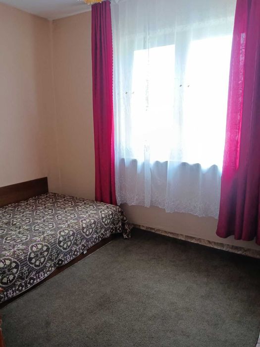 Двуетажна къща в Малина