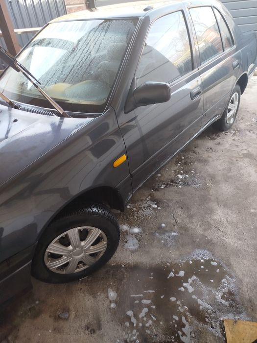 Продам Ниссан сани